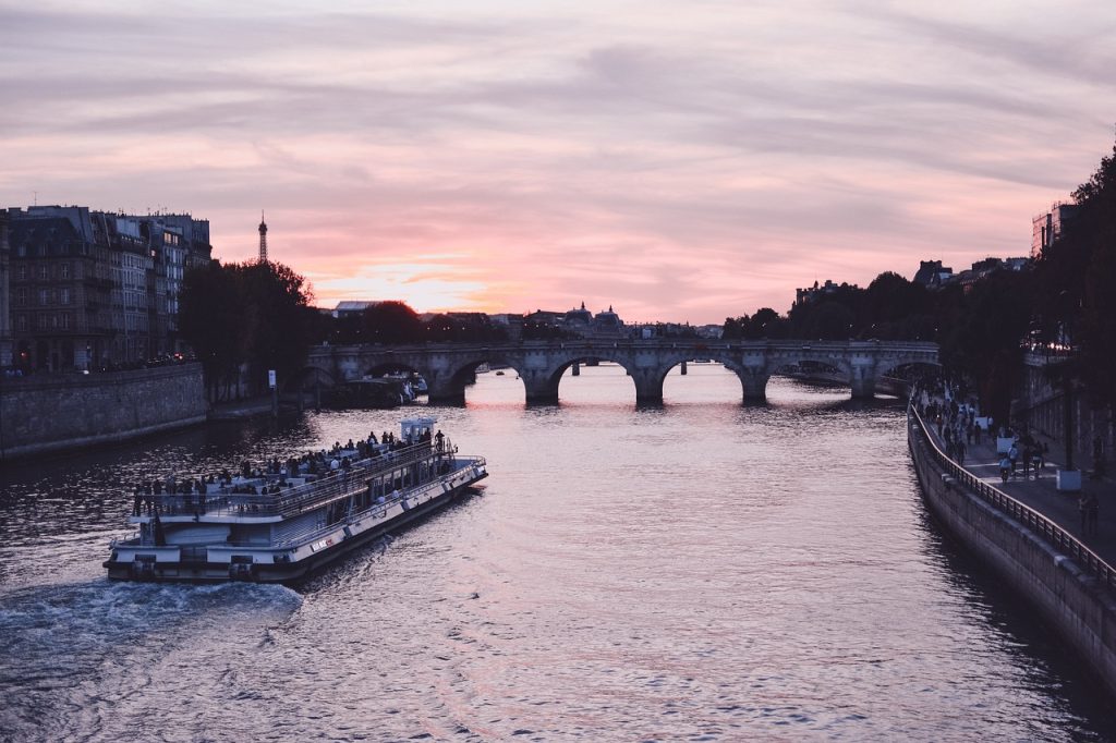 paris, sunset, boat-4061984.jpg